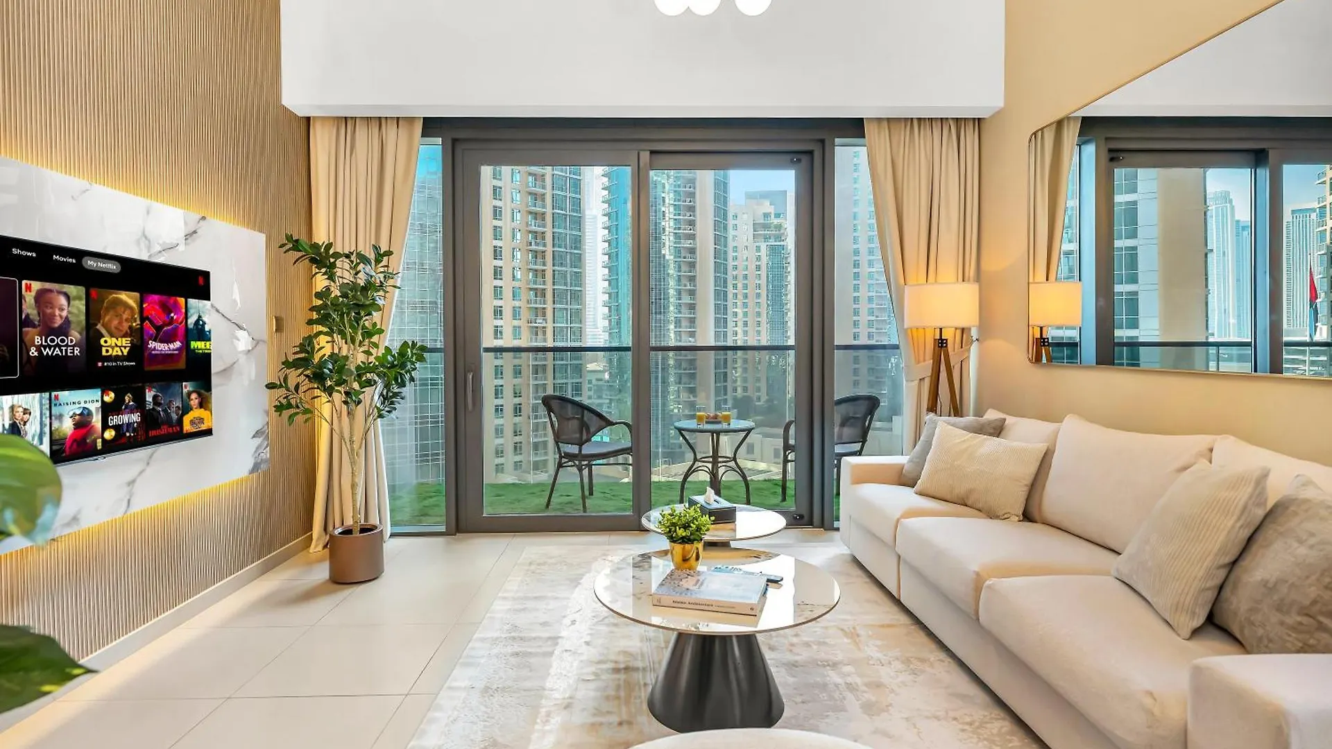 Luxurious & Spacious 2Br L Burj & Fountain Views L Walk To Dubai Mall L Pool L Gym Apartment